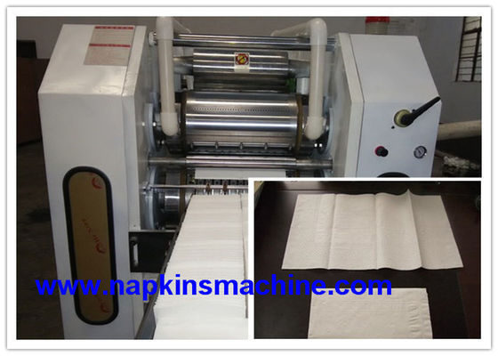 1 / 8 διπλώνοντας 400mm 2000 φύλλα/ελάχιστη μηχανή κατασκευής πετσετών