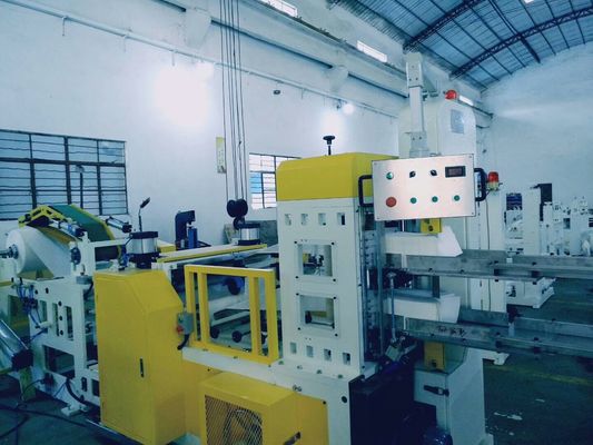 Αυτόματη πετσέτα PLC ΟΚΤΩ ΠΤΥΧΩΝ 5.5KW που κατασκευάζει τη μηχανή